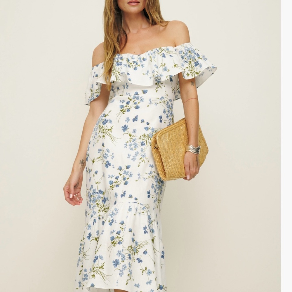 NWB with Tags - Reformation 	
Baela Linen Dress